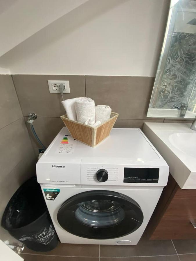 Happyhouse Apartment Turin Bagian luar foto