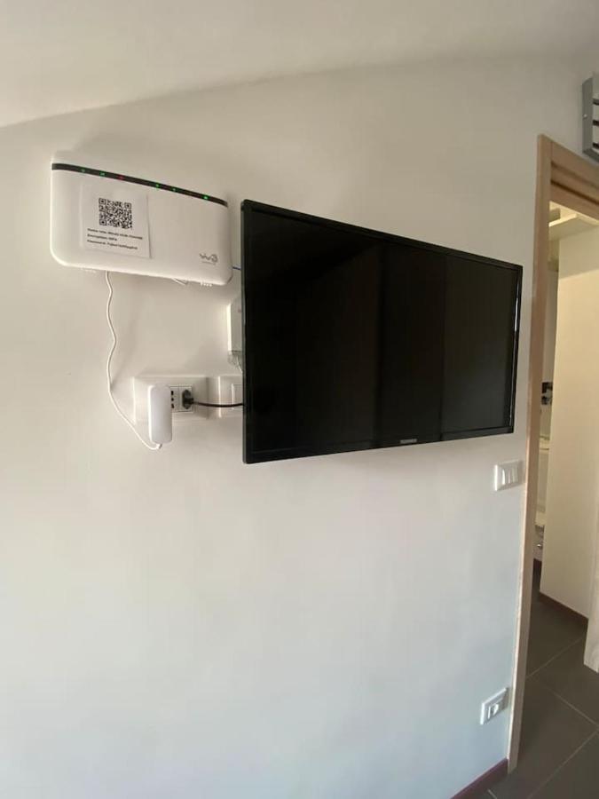 Happyhouse Apartment Turin Bagian luar foto