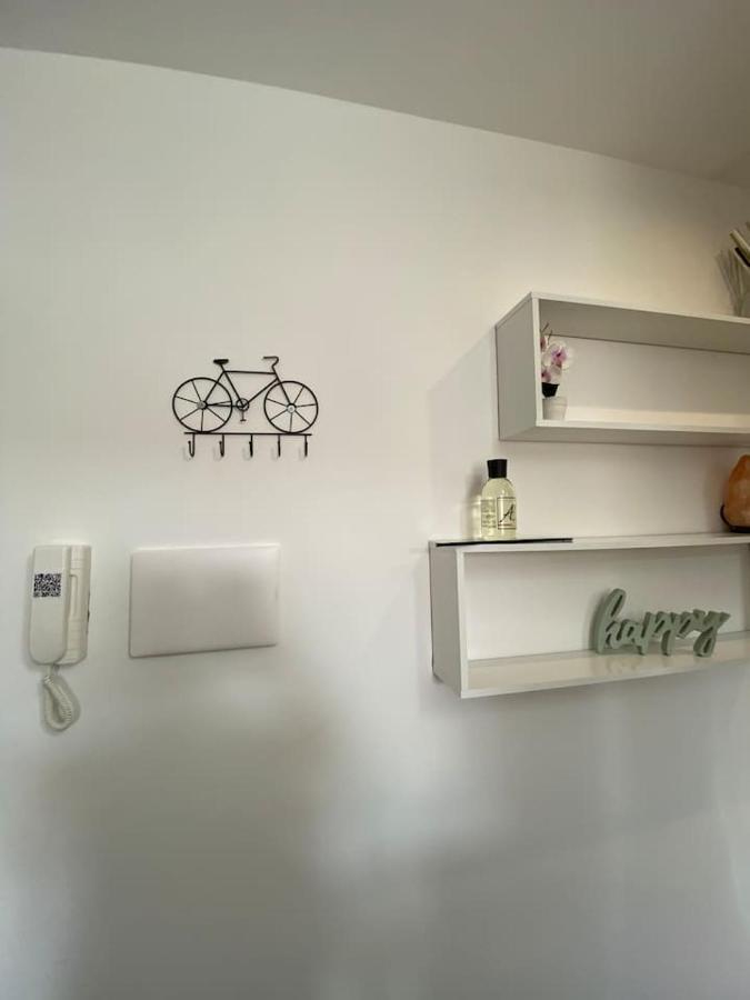 Happyhouse Apartment Turin Bagian luar foto